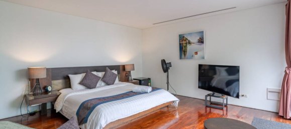 Villa de 4 dormitorios en Bang Tao, Thailand No. 26655 2