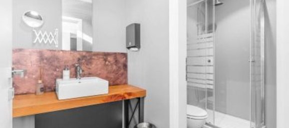 500m² Office in Agrate Brianza, Italy No. 80599 5