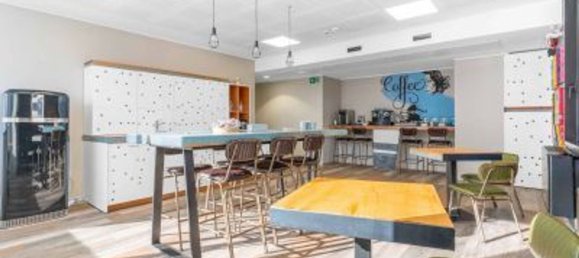 500m² Office in Agrate Brianza, Italy No. 80599 3