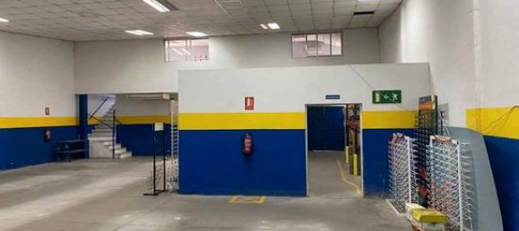 325m² Warehouse in Andalusia, Spain No. 134799 6