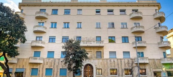 Apartamento T7 em Genoa, Italy N.º 327361 2