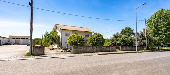 4 bedrooms House in Lousa, Portugal No. 181910 37