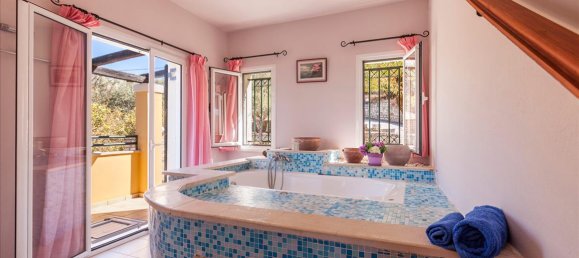 3 bedrooms Villa in Corfu, Greece No. 5564 18