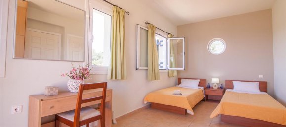 3 Schlafzimmer Villa in Corfu, Greece, Nr. 5564 25
