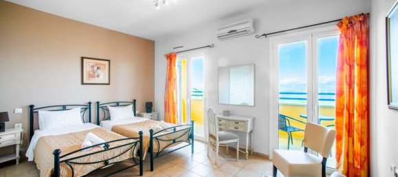 3 bedrooms Villa in Corfu, Greece No. 5564 12