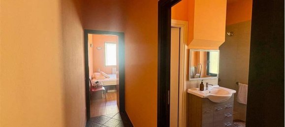 1 chambre Appartement à Meda, Italy No. 271457 2