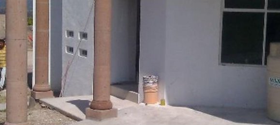 3 bedrooms House in Queretaro, Mexico No. 159241 2