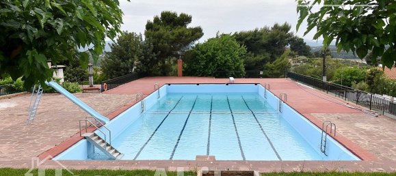 4 bedrooms House in Borriol, Spain No. 121111 3