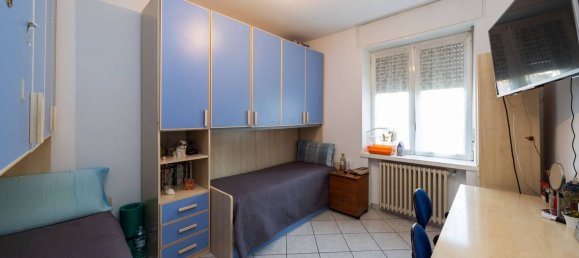 3 rooms Apartment in Vimercate, Italy No. 187123 12