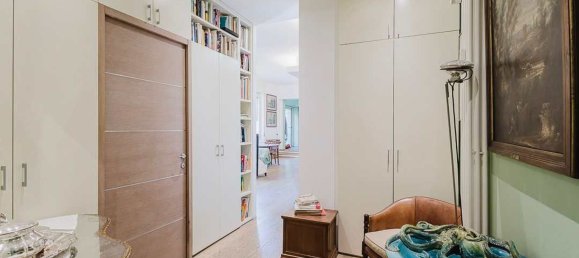 6 bedrooms Apartment in Milan, Italy No. 373158 12
