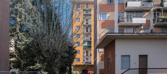 2 rooms Apartment in San Donato Milanese, Italy No. 36866 25