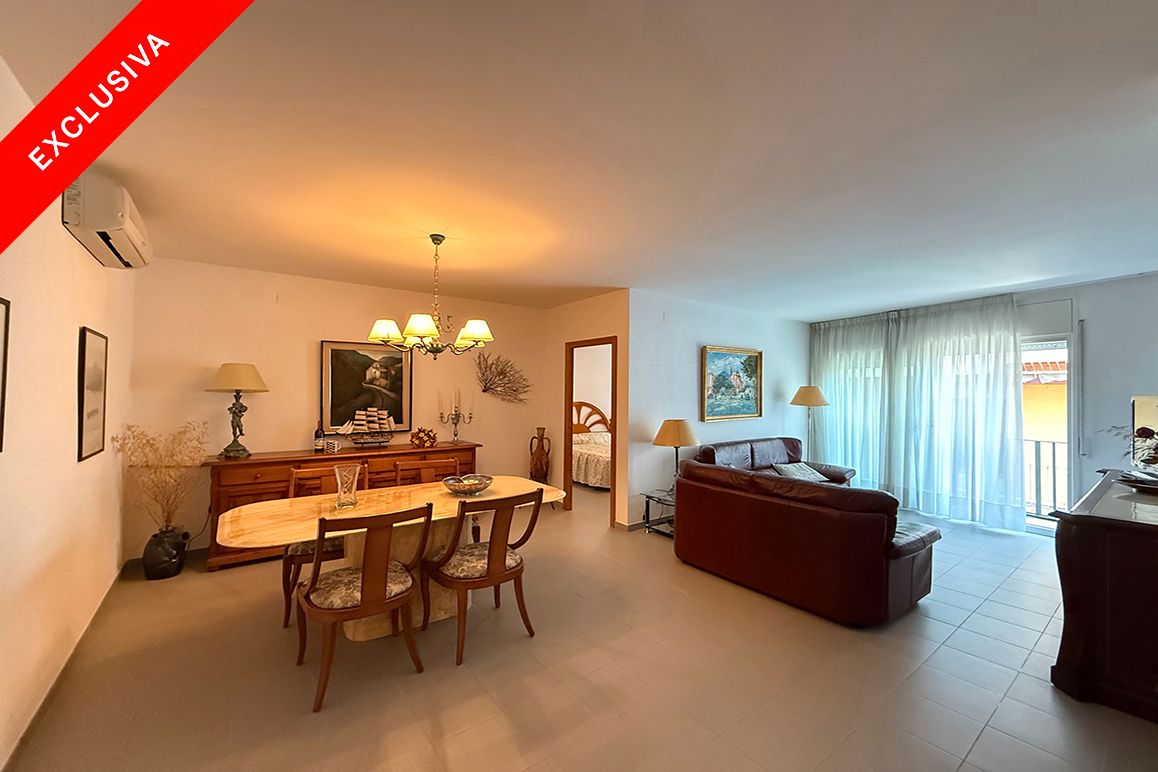 4 غرف نوم شقة في Llanca, Spain رقم 212169