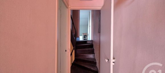 Casa de 2 dormitorios en Mer, France No. 66781 12