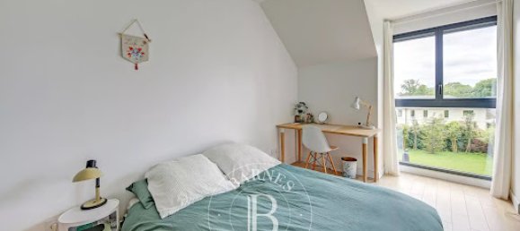 7 chambres Maison à Crespières, France No. 185306 19