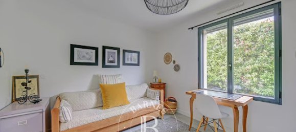 7 chambres Maison à Crespières, France No. 185306 10