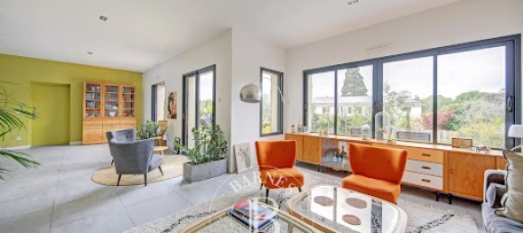 7 chambres Maison à Crespières, France No. 185306 3