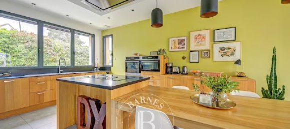 7 chambres Maison à Crespières, France No. 185306 9