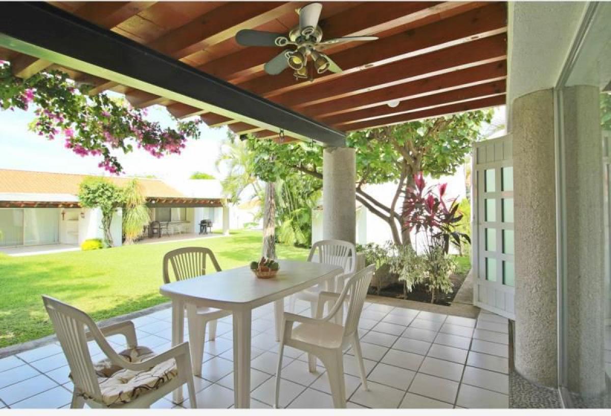 Дом с 3 спальнями в Морелос, Мексика № 180690