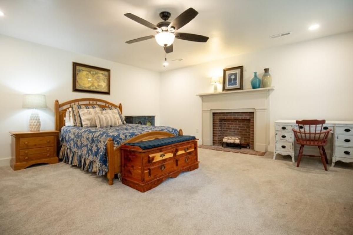 3 bedrooms House in Vanleer, USA No. 392924