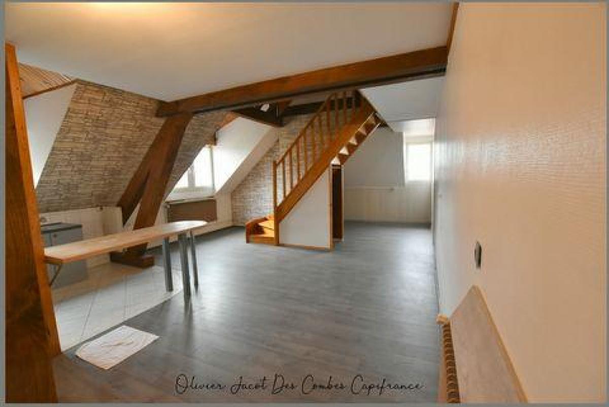 2 bedrooms Condo in Sochaux, France No. 27750