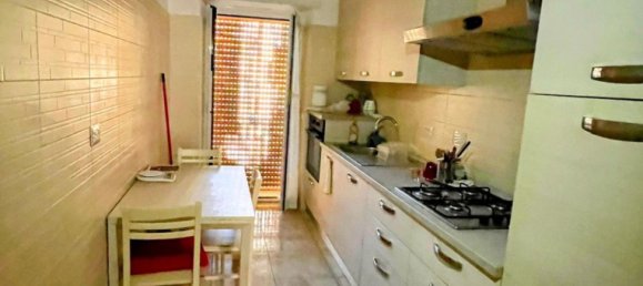 4-Zimmer Wohnung in Rome, Italy, Nr. 270292 6