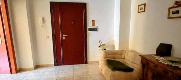 4-Zimmer Wohnung in Rome, Italy, Nr. 270292 7