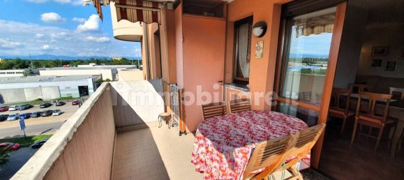 Apartamento de 2 dormitorios en Busto Arsizio, Italy No. 291571 3