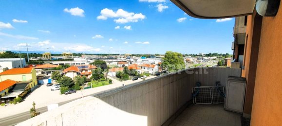 Apartamento de 2 dormitorios en Busto Arsizio, Italy No. 291571 35