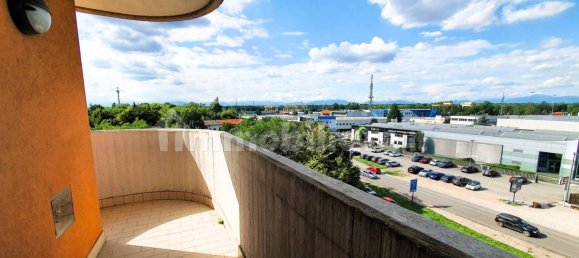 Apartamento de 2 dormitorios en Busto Arsizio, Italy No. 291571 32