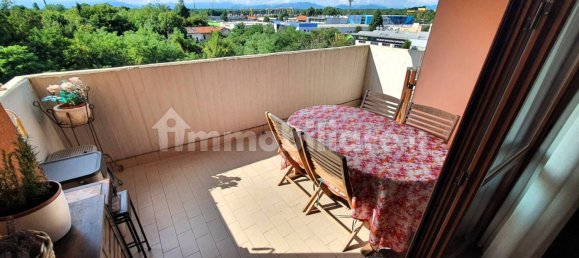 Apartamento de 2 dormitorios en Busto Arsizio, Italy No. 291571 2