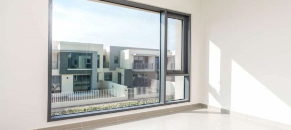 Вилла с 4 спальнями в Дубай Хилс Эстейт, ОАЭ № 4468 3