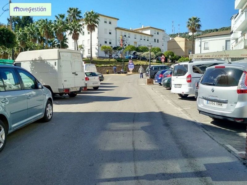 Propiedad comercial en Cádiz, Spain No. 227924