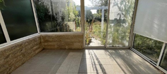 2 bedrooms House in Beauchamp, France No. 172461 2