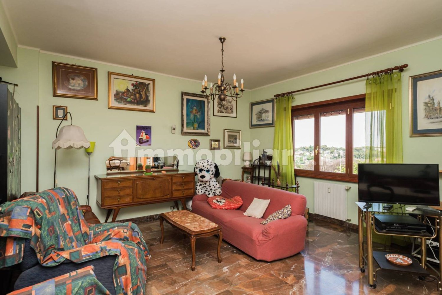 4 bedrooms Apartment in Rome, Italy No. 272667