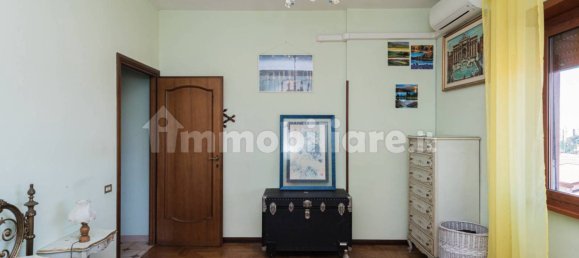4 bedrooms Apartment in Rome, Italy No. 272667 32