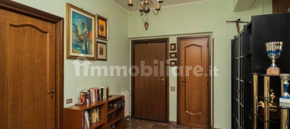 4 bedrooms Apartment in Rome, Italy No. 272667 19