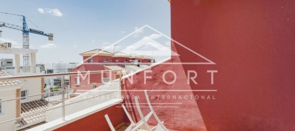 Таунхаус с 3 спальнями в Аликанте, Испания № 190797 47