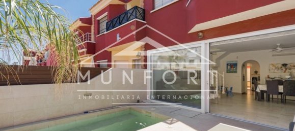 Таунхаус с 3 спальнями в Аликанте, Испания № 190797 4