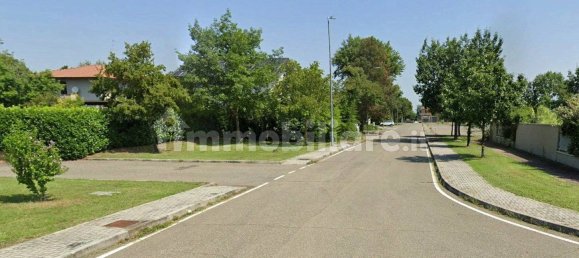 Grundstück in Piacenza, Italy 1096m², Nr. 152989 2