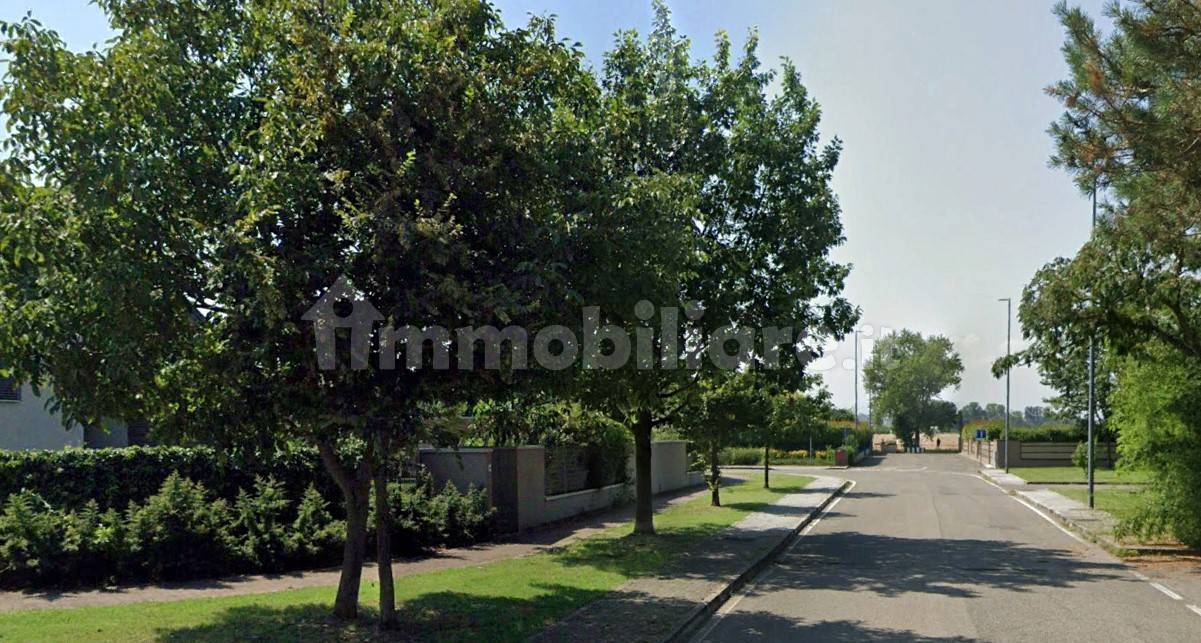 Grundstück in Piacenza, Italy 1096m², Nr. 152989