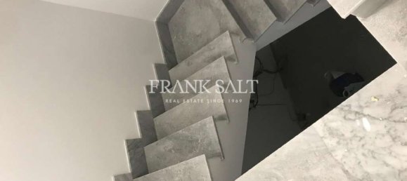 Bureau à Birkirkara, Malta 360m² No. 12065 7