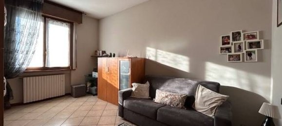 3 rooms Apartment in Palazzolo sull'Oglio, Italy No. 229486 21