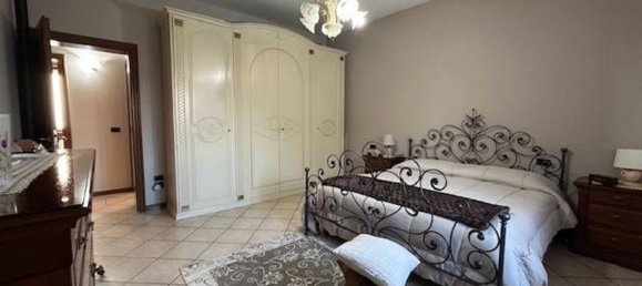 3 rooms Apartment in Palazzolo sull'Oglio, Italy No. 229486 14