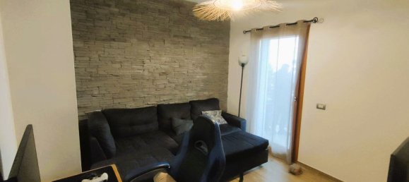 3 rooms Apartment in Rome, Italy No. 46250 8