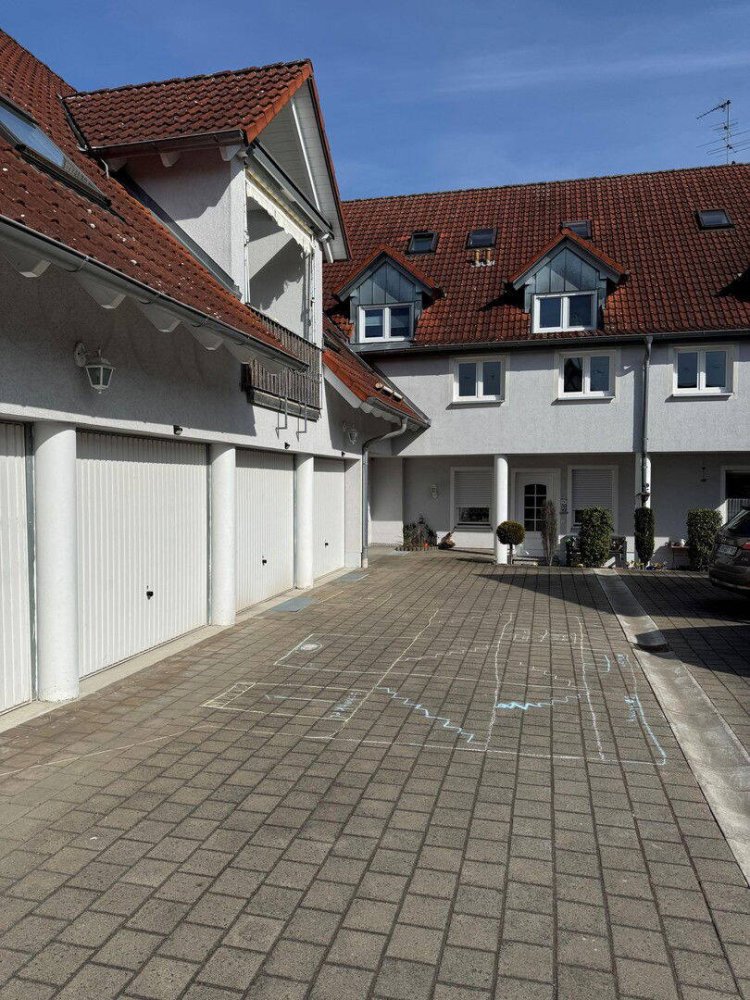 4 chambres Duplex à Erlangen-Hochstadt, Germany No. 217792