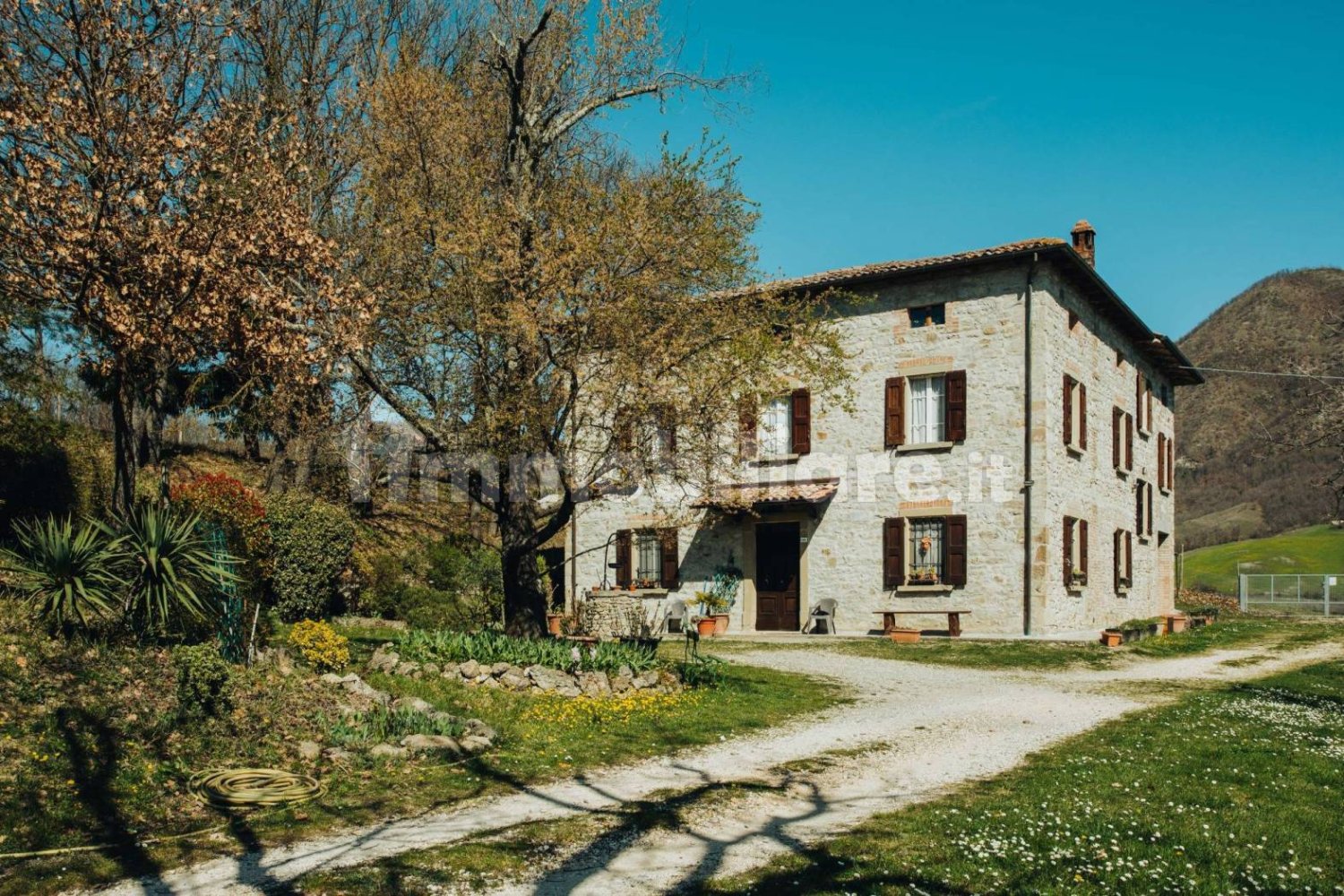 5 Schlafzimmer Villa in Vergato, Italy, Nr. 135728