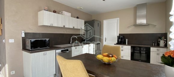 3 bedrooms House in Esvres, France No. 159108 19