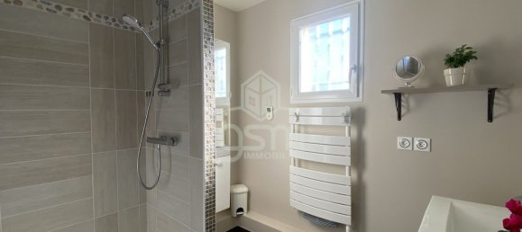 3 bedrooms House in Esvres, France No. 159108 25