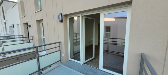 2 bedrooms Apartment in Chartres, France No. 61959 7