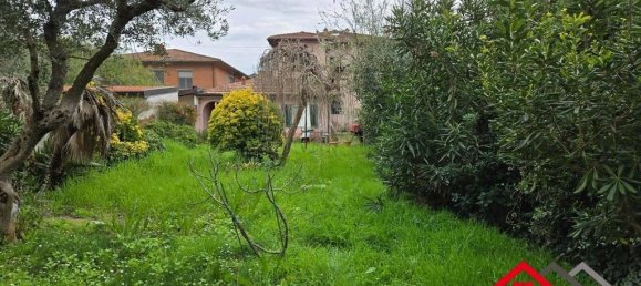 4 bedrooms Villa in Pisa, Italy No. 274009 36